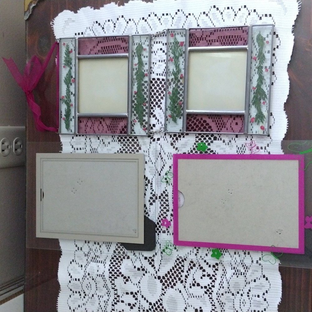 Glass pictures frames